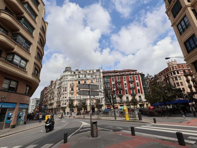 Piso en venta en Bilbao, Abando