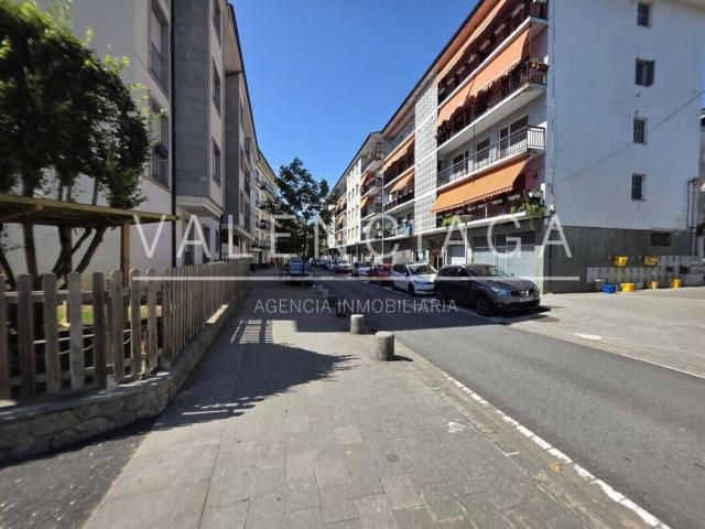 Piso en venta en Zaldibia, Guipúzcoa