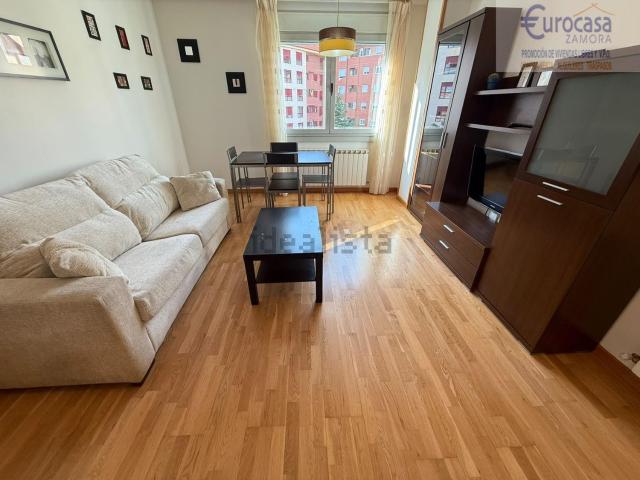 Piso en venta en Pinilla, Zamora
