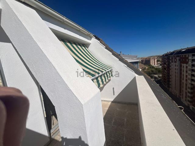 Ático en alquiler en San José Obrero, Zamora