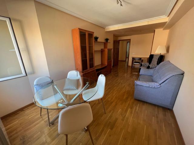 Piso en alquiler en San Lázaro, Zamora