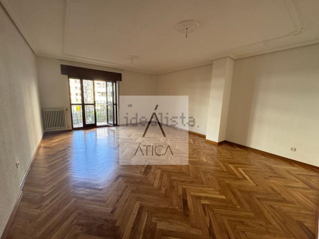 Piso en venta en Barrio La Lana, Zamora