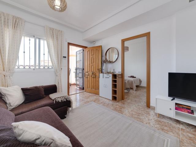 Ático en alquiler en Urbanización Horizonte, Orihuela