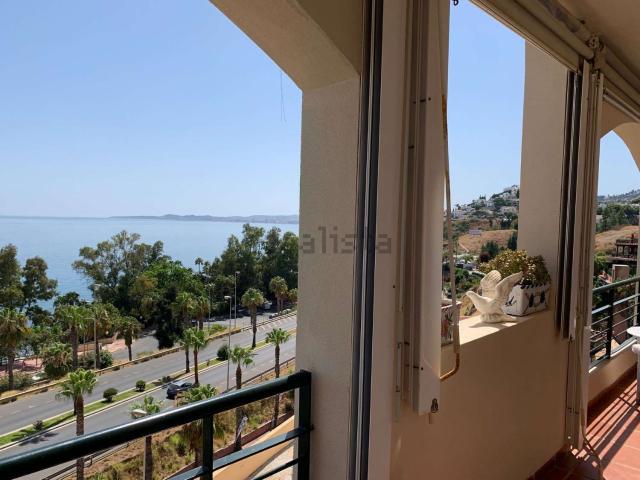 Ático en alquiler en Torrequebrada, Costa del Sol Occidental