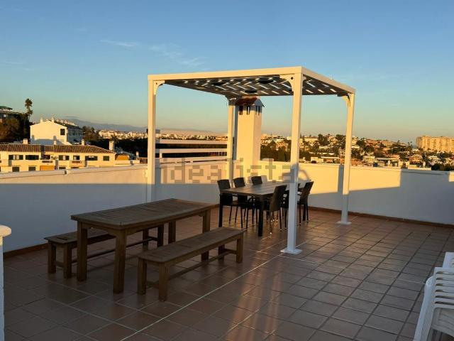 Ático en alquiler en Torrequebrada, Costa del Sol Occidental