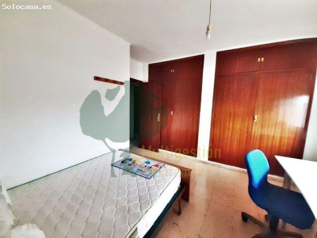 Piso en venta en Reyes Huertas, Cáceres