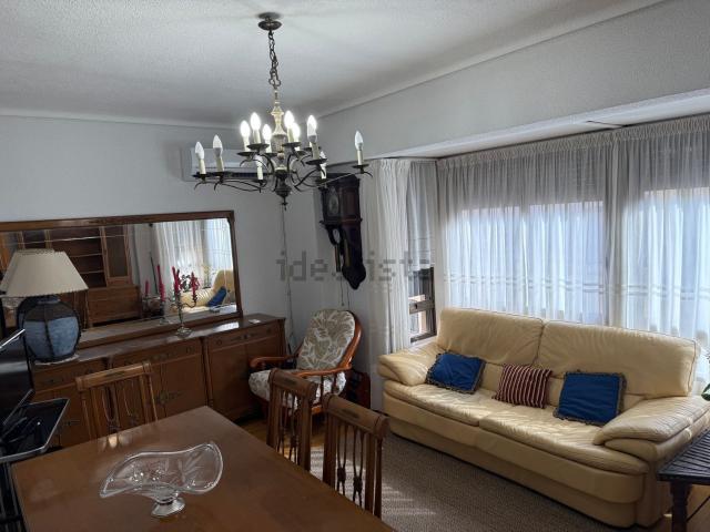 Piso en venta en Grup Sant Vicent Ferrer, la Plana Alta