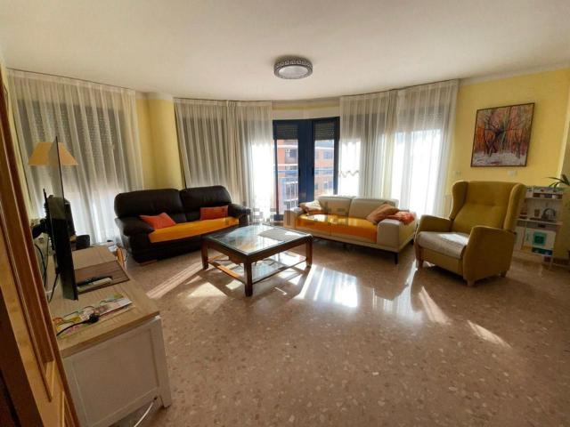 Ático en alquiler en Grup Sant Vicent Ferrer, la Plana Alta