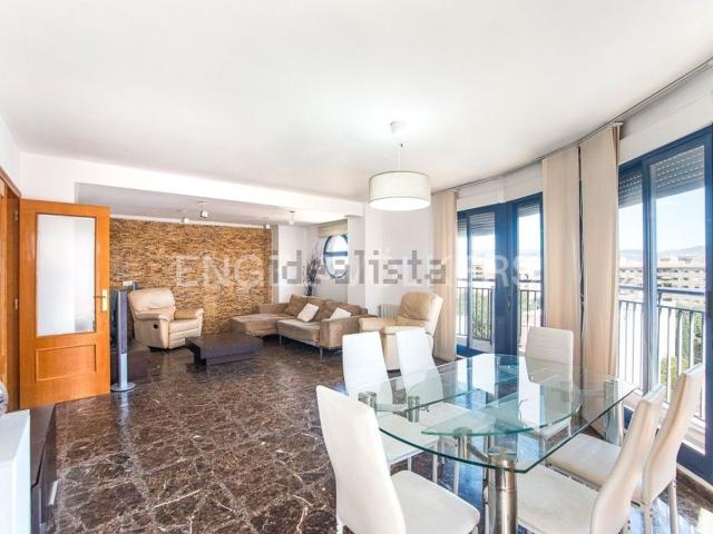 Ático en venta en Grup Sant Vicent Ferrer, la Plana Alta