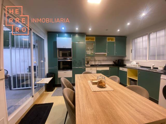 Piso en venta en Grup Sant Vicent Ferrer, la Plana Alta