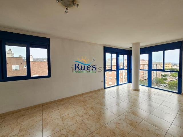 Piso en venta en Grup Roser, la Plana Alta