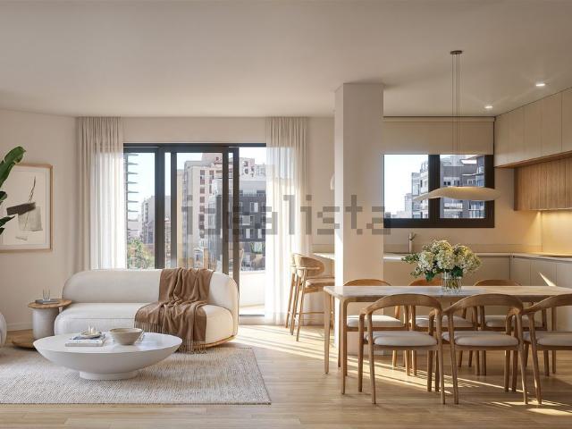Piso en venta en la Plana Alta, Valencia