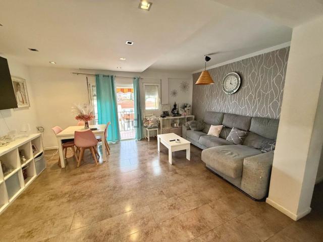 Piso en venta en Real Bajo, La Axarquía