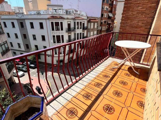 Piso en alquiler en la Plana Alta, Valencia