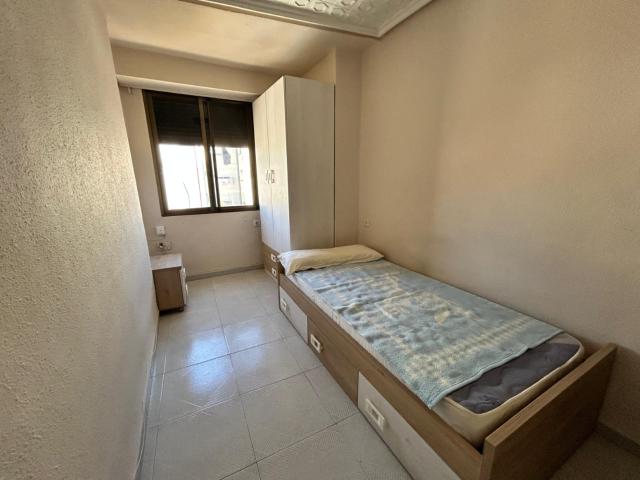 Apartamento en alquiler en Barri dels Ollers, l'Horta Sud