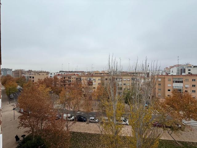 Apartamento en alquiler en El Tubo, Zaragoza