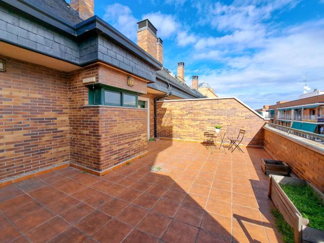 Apartamento en alquiler en Ciudad Lineal, Madrid