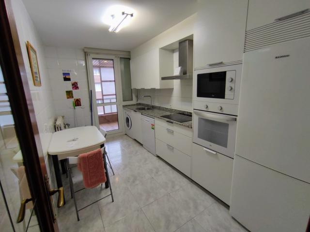 Apartamento en alquiler en Ermitagaña-Mendebaldea, Iruñerria