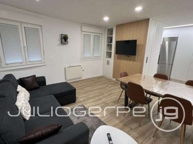 Apartamento en alquiler en Santiago de Compostela, Santiago