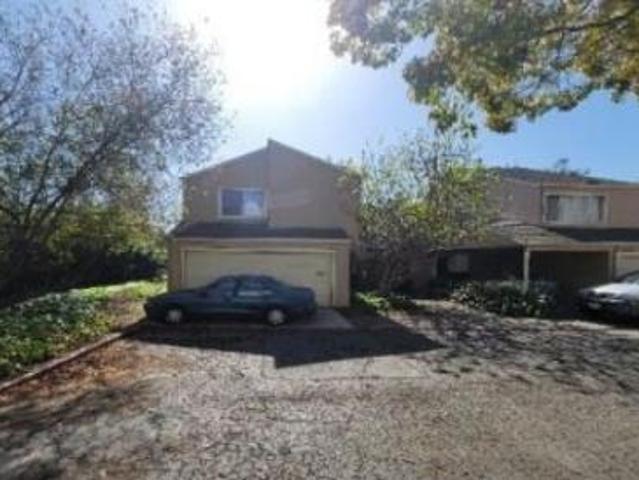 House for sale in Hayward