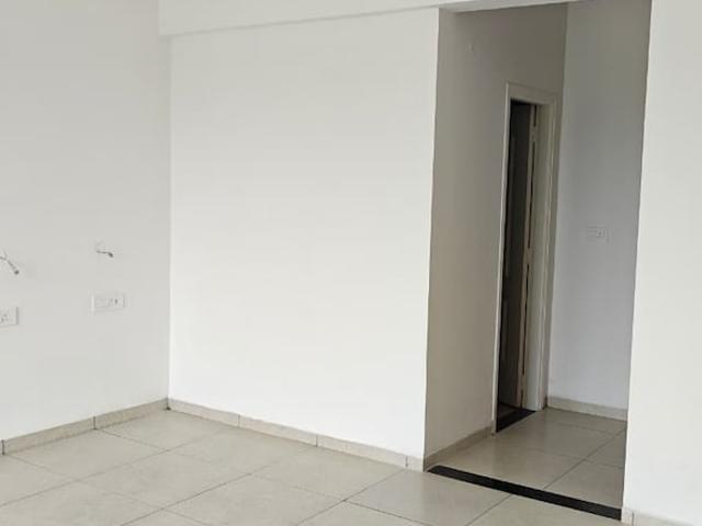 Commercial for rent in Deri
