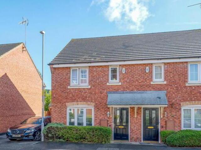 House for sale in Lakeside, Redditch