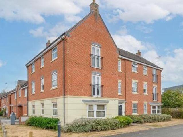 House for sale in Lakeside, Redditch