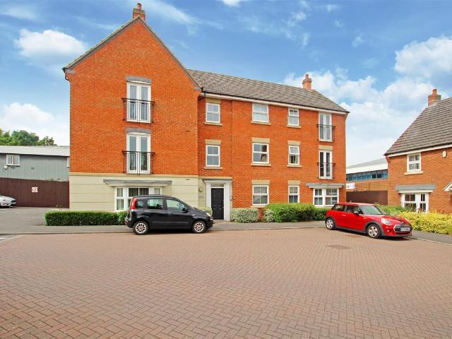 Apartment for rent in Lakeside, Redditch