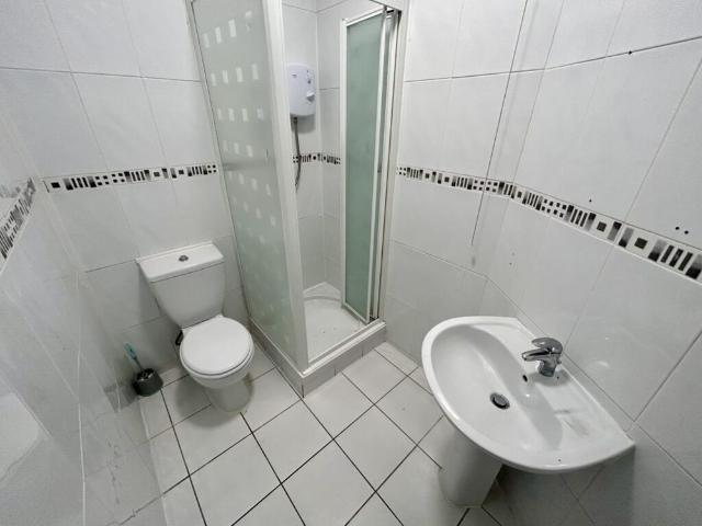 Apartment for rent in Law, Scotland