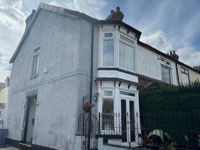 Apartment for rent in Wolstanton, Butterton