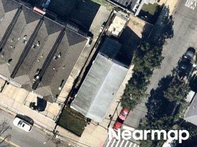House for sale in Queens, Arverne