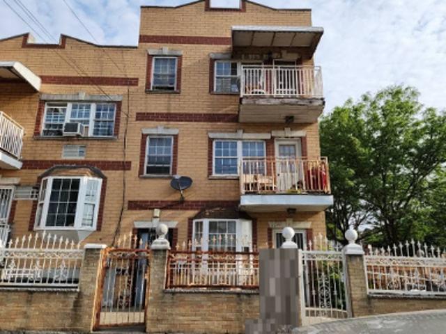 House for sale in Arverne, New York