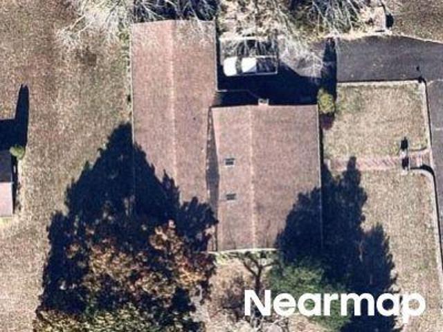 House for sale in Sewell