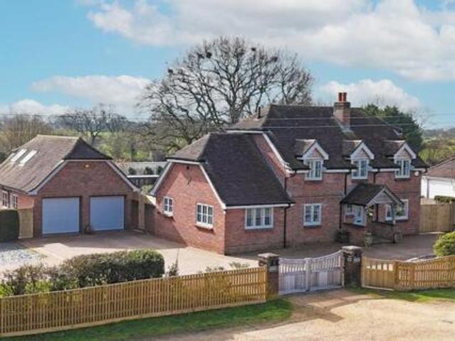House for sale in Ashurst Bridge, Hampshire
