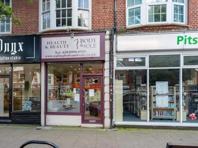 House for rent in London Borough of Ealing, Perivale