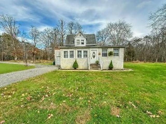 House for sale in Monmouth, New Jersey