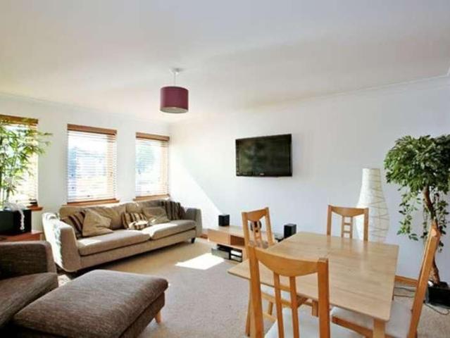 Apartment for rent in Ballindoch, Scotland