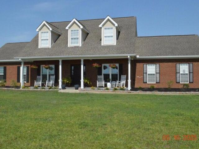 House for sale in Hawkinsville