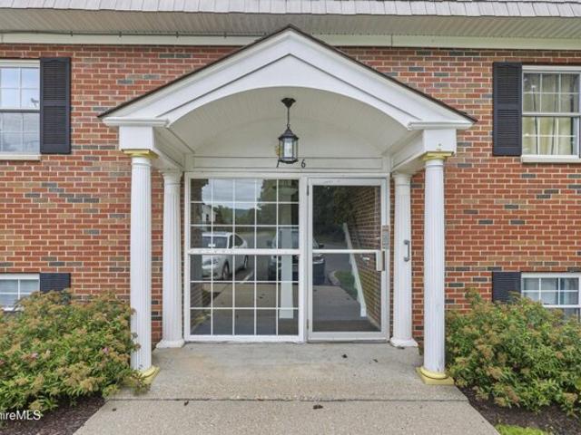 Condo for sale in Lenox, Berkshire County