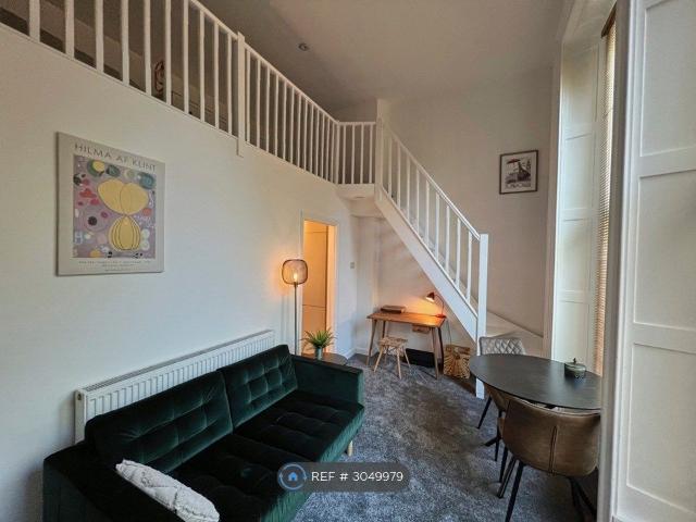 Apartment for rent in Ewens Farm, Cheltenham