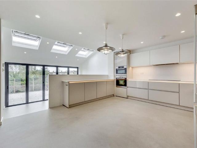 House for rent in London Borough of Croydon, South Norwood