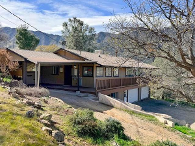 House for sale in Lake Isabella, California