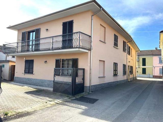 Appartamento in vendita a Pizzale, Lombardia