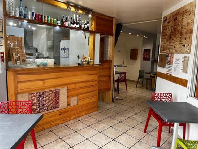 Local Commercial vente à Mont-de-Marsan, Pontenx-les-forges
