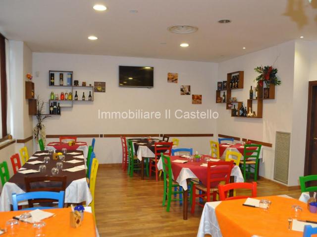 Locale Commerciale in vendita a Gioiella, Umbria