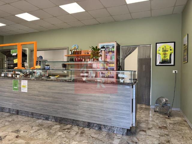 Locale Commerciale in vendita a Cervignano Del Friuli, Friuli-Venezia Giulia