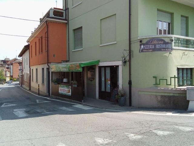 Locale Commerciale in vendita a Piemonte, Cuneo