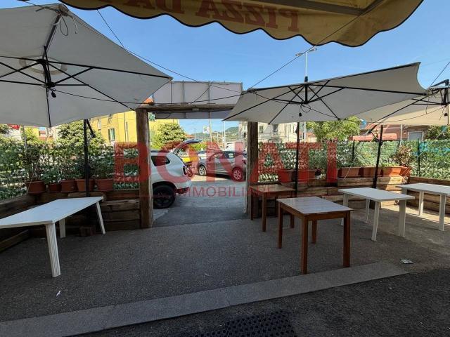 Locale Commerciale in vendita a Bragarina, La Spezia