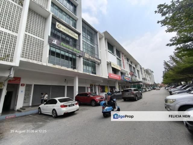 Shop for rent in Petaling, Damansara Damai