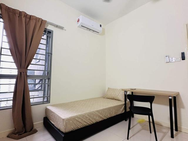 Room for rent in Petaling, Damansara Damai